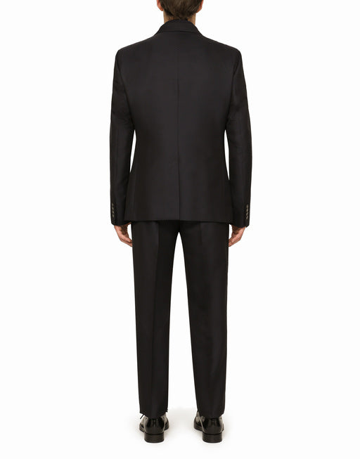 SUIT