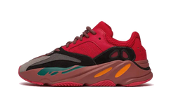 Yeezy 700 Hi-Res Rojo