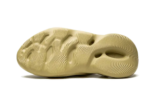 Adidias Yeezy Foam RNNR Sulfur