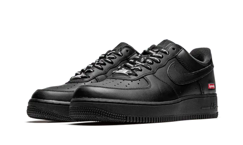 Air Force 1 Low Black Supreme