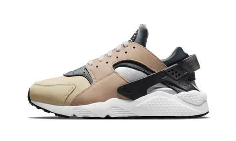 Air Huarache Escape (2021)