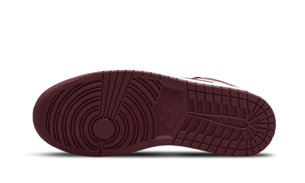 Air Jordan 1 Low Burdeos