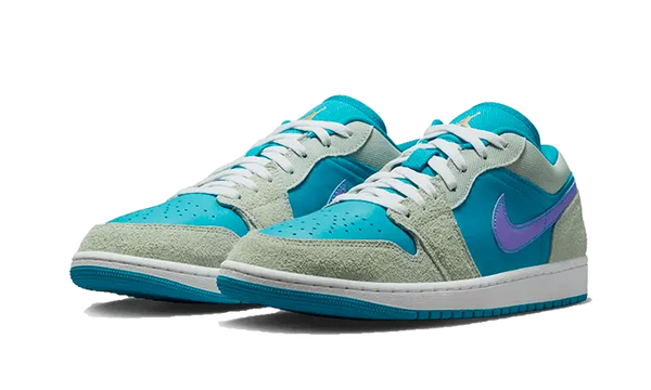 Air Jordan 1 Low SE Light Bone Aquatone