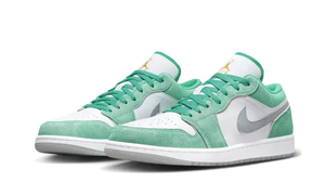 Air Jordan 1 Low SE New Emerald Grey