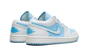 Air Jordan 1 Low SE Reverse Ice Blue