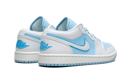 Air Jordan 1 Low SE Reverse Ice Blue