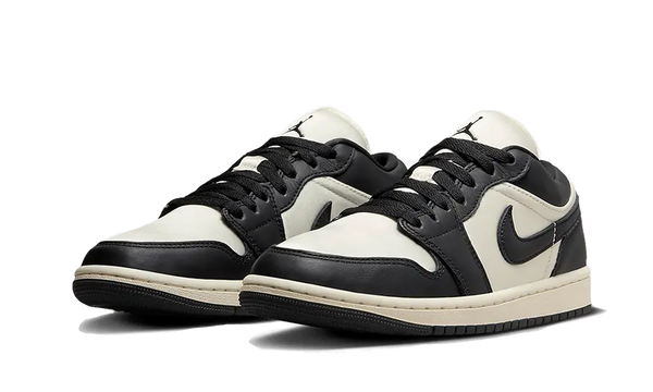 Air Jordan 1 Low SE Vintage Panda