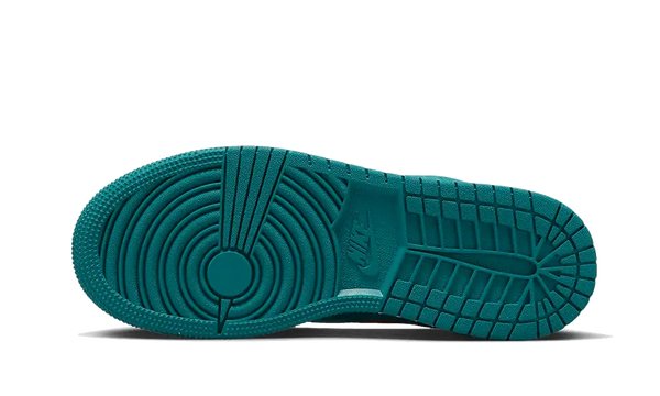 Air Jordan 1 Low Velvet Geode Teal