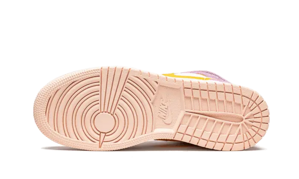 Air Jordan 1 Mid Arctic Pink