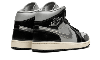 Air Jordan 1 Mid Black Chrome