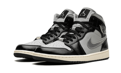 Air Jordan 1 Mid Black Chrome