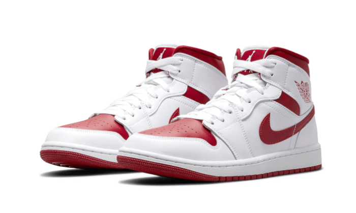 air-jordan-1-mid-reverse-chicago