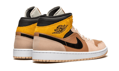 Air Jordan 1 Mid SE Particle Beige