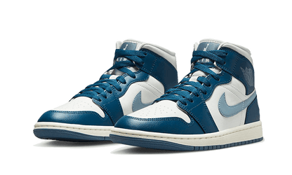 Air Jordan 1 Mid Sky J French Blue (W)