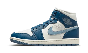 Air Jordan 1 Mid Sky J French Blue (W)