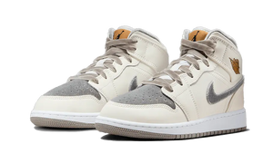 Air Jordan 1 Mid  Velvet Toe