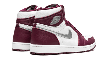 Air Jordan 1 Retro High OG Bordeaux - 555088-611