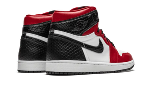 Air Jordan 1 Retro High Satin Snake Chicago - CD0461-601