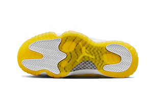 Air Jordan 11 Retro Low Amarillo Piel de serpiente