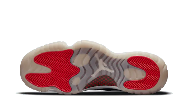Air Jordan 11 Retro Low IE Bred (2021) - 919712-023
