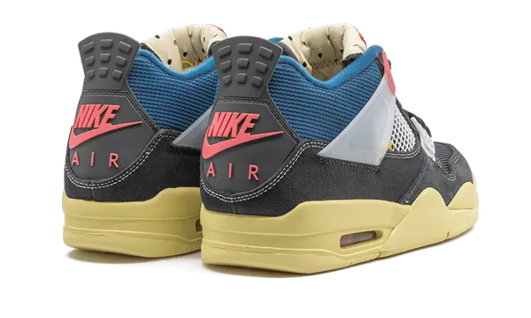 Air Jordan 4 Retro Union Off Noir - DC9533-001