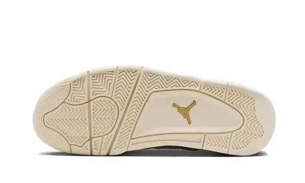 Air Jordan 4 Sail Oro Metálico