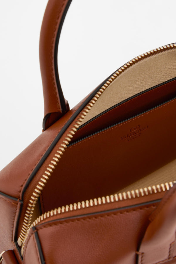 BORSA A MANO VLOGO WALK  IN VITELLO 