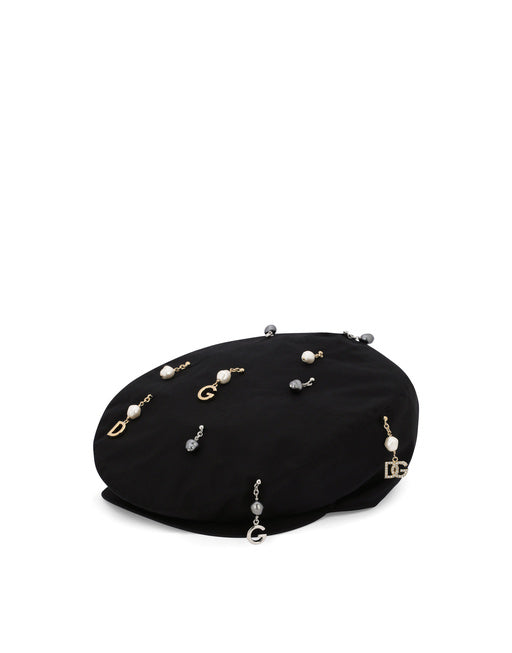 COTTON FLAT CAP WITH PEARLS AND DG PENDANTS