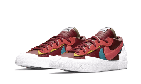 Blazer Low Sacai Kaws Team Red