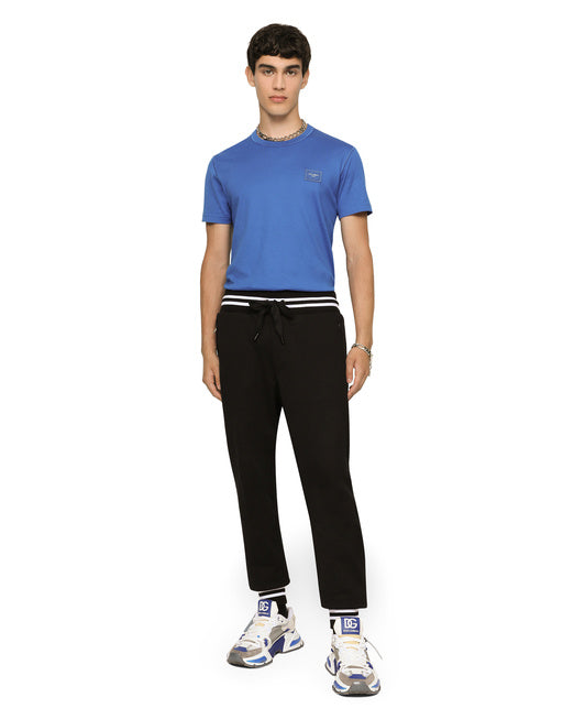 COTTON V-NECK T-SHIRT WITH BRANDED PLATE