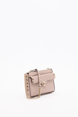 POUCH CON CATENA ROCKSTUD IN VITELLO GRANATO