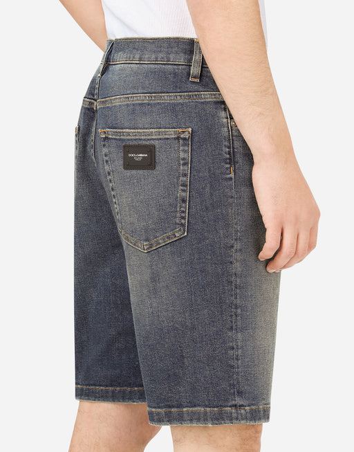 STRETCH LIGHT BLUE WASH DENIM SHORTS
