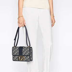 30 Montaigne - Blckthemall s.r.l.s.