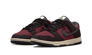 Nike Dunk Low SE Fleece Burgundy Crush