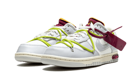 Nike Dunk Low Off-White Lot 8 - DM1602-106