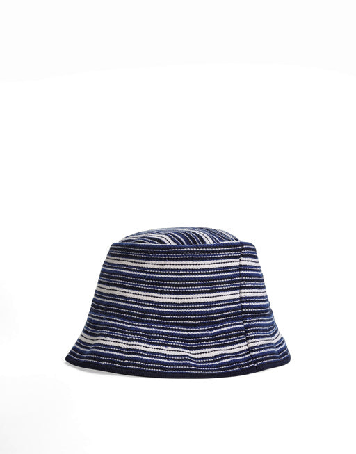 KNITTED BUCKET HAT WITH HONEYCOMB STITCH PATTERN