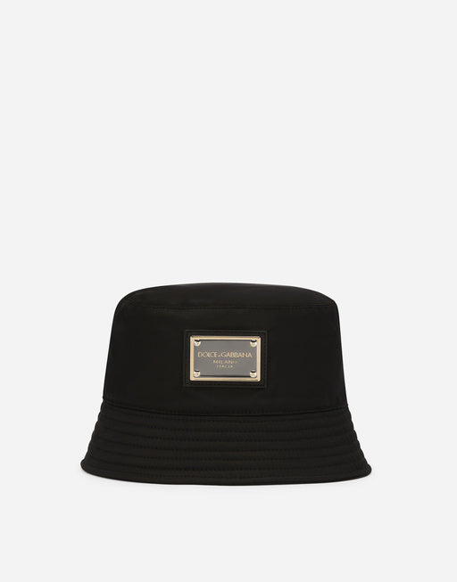 NYLON BUCKET HAT WITH BRANDED PLATE