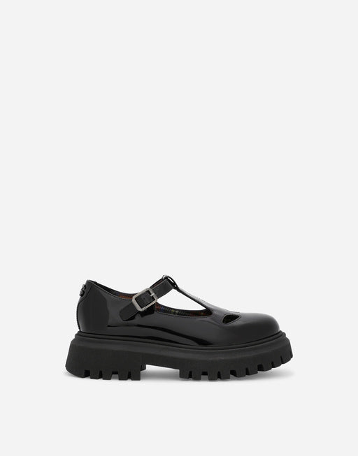 TWO-HOLE PATENT LEATHER BALLET FLATS