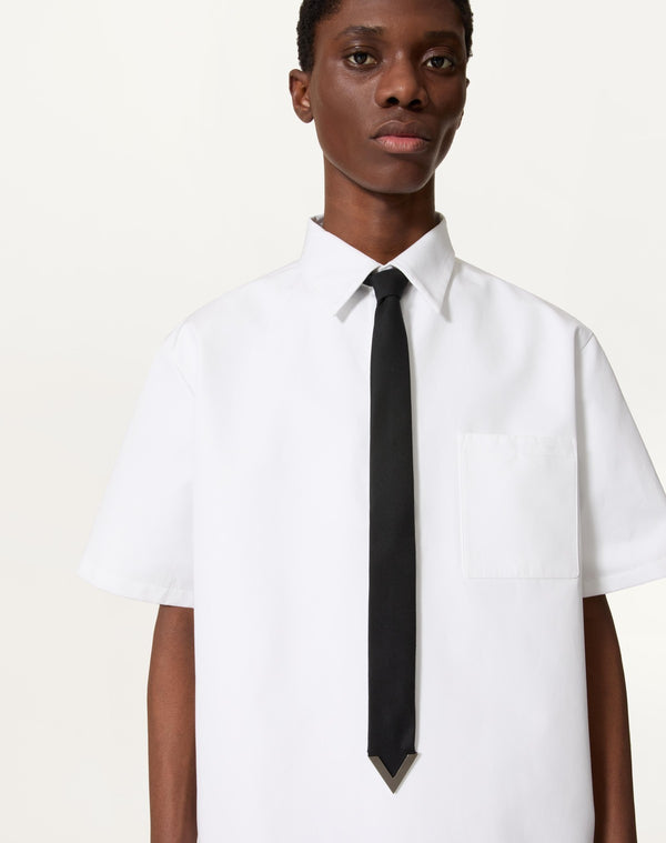 Cravatta Valentie In Lana Vergine E Seta Con Applicazione V In Metallo