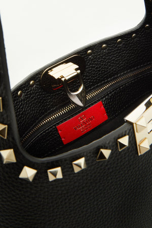 BORSA HOBO PICCOLA ROCKSTUD IN VITELLO GRANATO