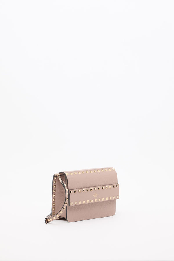 BORSA PICCOLA A TRACOLLA ROCKSTUD IN VITELLO GRANATO