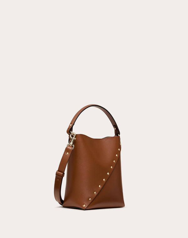 Borsa A Secchiello Valentino Garavani Valentino Garavani Rockstud Wispy In Vitello