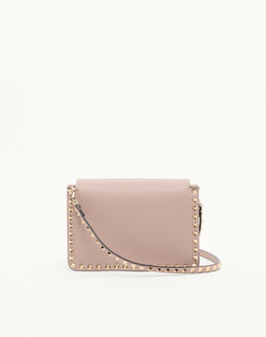 BORSA PICCOLA A TRACOLLA ROCKSTUD IN VITELLO GRANATO