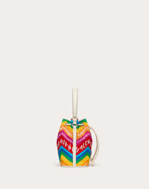 Mini Borsa A Secchiello Valentino Garavani Escape In Canvas Con Stampa Chevron24