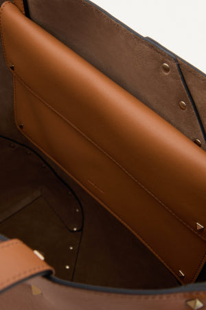 BORSA SHOPPING VALENTINO GARAVANI ROCKSTUD WISPY IN VITELLO 
