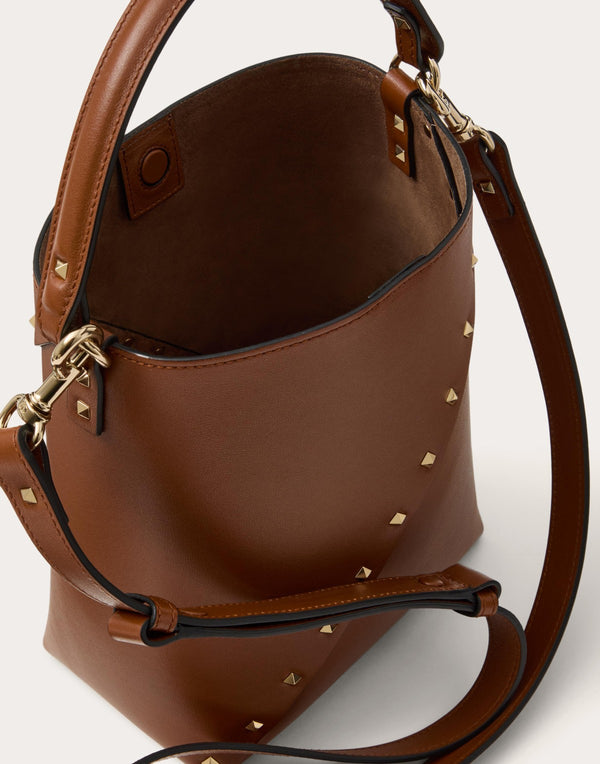 Borsa A Secchiello Valentino Garavani Valentino Garavani Rockstud Wispy In Vitello