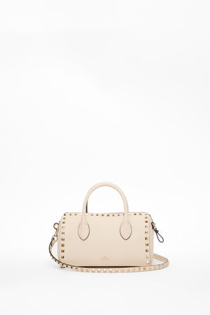 BORSA A MANO ROCKSTUD IN VITELLO GRANATO