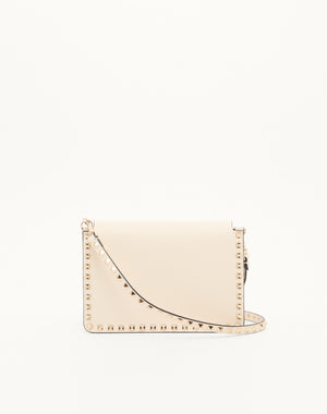 BORSA PICCOLA A TRACOLLA ROCKSTUD IN VITELLO GRANATO