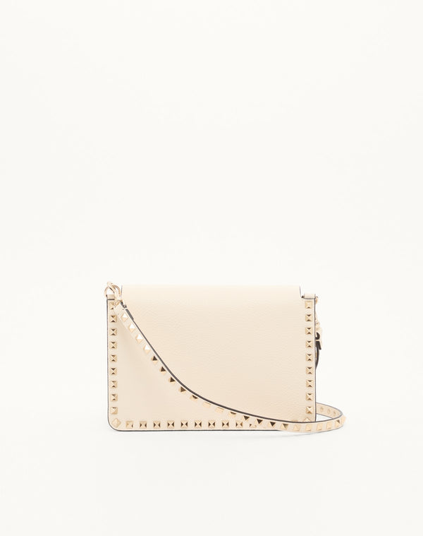 BORSA PICCOLA A TRACOLLA ROCKSTUD IN VITELLO GRANATO