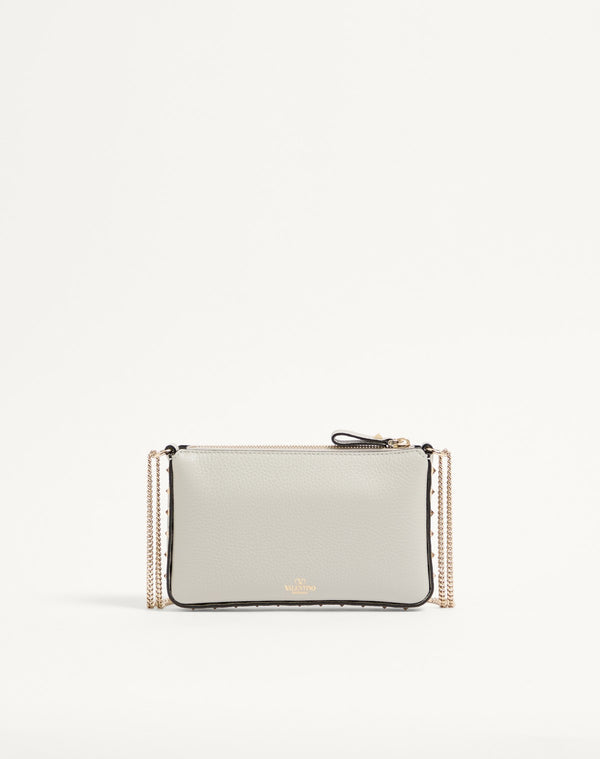 POUCH CON CATENA ROCKSTUD IN VITELLO GRANATO